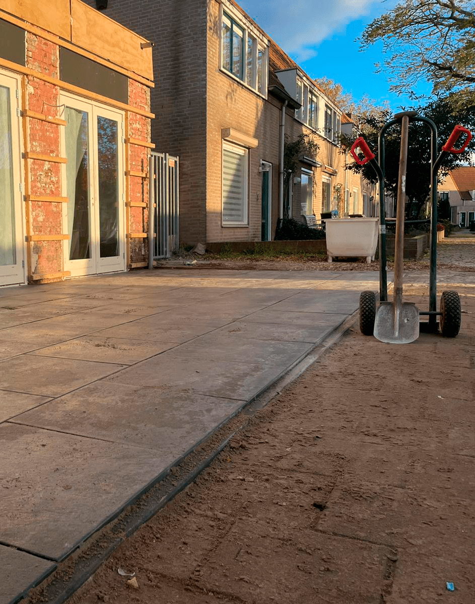 Straatwerk Helmond oprit aanleggen met sierbestrating